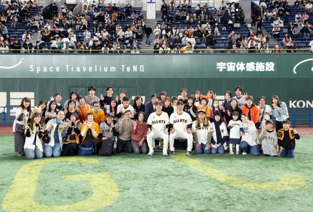 選手・コーチと記念撮影